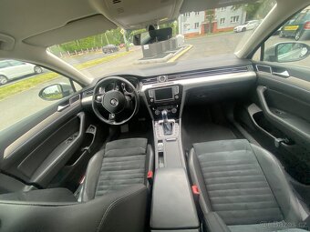 Volkswagen Passat GTE - 5