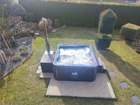 Luxusní venkovní vířivka s vytápěním na dřevo - 5