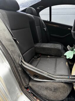 Bmw e46 sedan sport interiér - 5