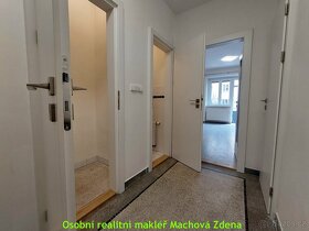 Prodej bytu 3kk s balkonem v Nuslích, Praha 4 - 5
