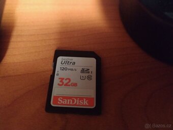 Canon eos 70D+EFS 18-55 mark 3 - 5