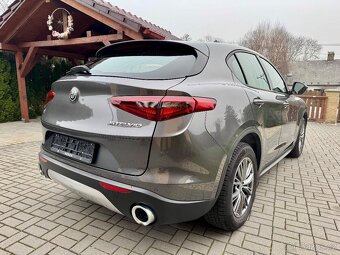 Alfa Romeo Stelvio Q4 2.2 JTD 2020 - 5
