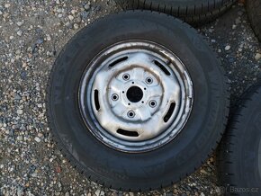 Sada 16" plechových disků 5x160 + C zimní pneu Nexen - 5