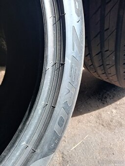 Prodám 2ks pneu 295/35/29 Pirelli PZero Letni - 5