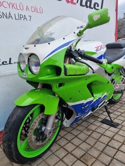 Kawasaki ZXR 750 - 5