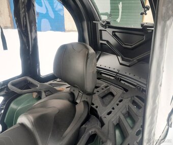 Can-am Outlander MAX 650 v provedení Papamobil - 5