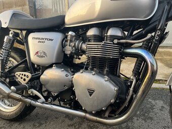 Triumph Thruxton 900 - 5