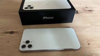 Apple iPhone 11 Pro Max 256GB, příslušenství, 4990Kč - 5