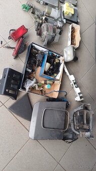 Toyota Supra 3.0 Turbo MkIII MA70 náhradní díly - 5