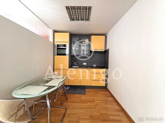 Prodej bytu 1+kk, 41 m2 , zahrádka 18 m2 ul. Valečovská ,  P - 5