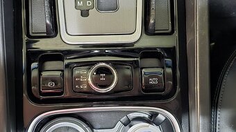 REXTON, SSANG YONG 4x4 rok výroby 2020 automat 2,2 diesel - 5