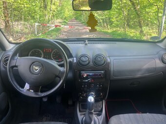 Dacia Duster 1.6 16v benzín - zachovalý stav - - 5
