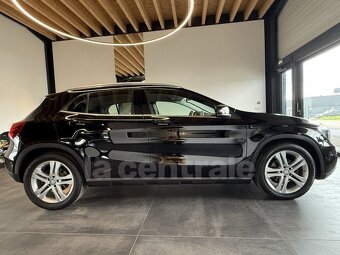 Mercedes-Benz GLA 220d FASCINATION 4Matic 7G-DCT 05/2016 - 5