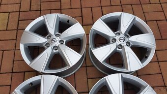 ALU kola VOLVO 5x108 R17 zánovní, TOP stav - 5