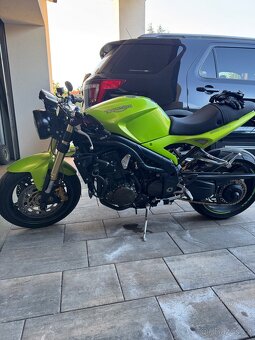 Triumph speed triple - 5