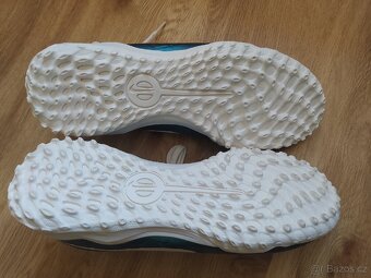 Turfy Nike Legend 10 Academy TF 30, vel. 39 - 5