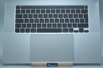 ZÁRUKA/Macbook Pro 16" TB CTO/I9 2.3GHZ/16GB RAM/1TB SSD/CZ - 5
