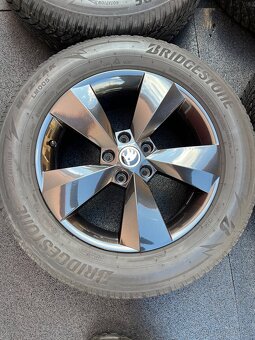 ❄️Zimní ORIGO. ALU Škoda Nanuq Black 17" 5x112 215/65/17 - 5