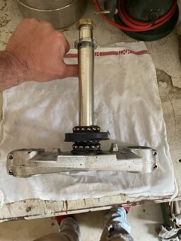 Spodni bryle suzuki gsxr 600 / 2004 - 5