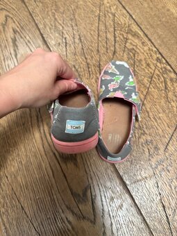 Dětské slip-on boty Toms, vel. 28,5 (EU) - 5