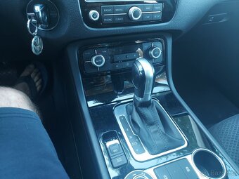 Volkswagen Touareg 3.0 TDI,NOVÁ STK,TAŽNÉ,ZIMNÍ LETNÍ - 5
