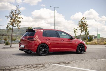 Volkswagen Golf VII (7.5) Facelift R 4x4 - 5
