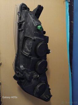 Fiat Peugeot Citroen 2016 - pravé přední světlo - 5