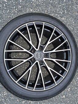 Pěkná alu kola Mercedes 19" Goodyear 7mm - 5