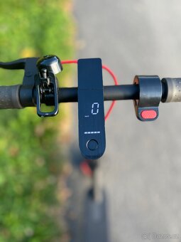 Elektrická koloběžka XIAOMI PRO 2 - 5