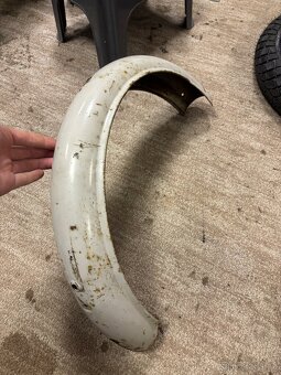 zadni blatnik na jawu 23 mustang - 5