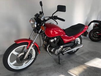 Honda CB250 - 5