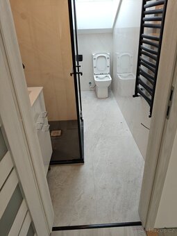 Nové 3 půdní byty k pronájmu. - 5