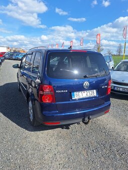 Volkswagen Touran 1.9 TDI 77Kw Highline 7MÍST - 5