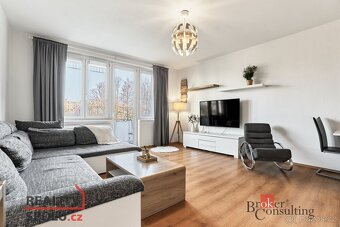 Převod dr. podílu, byty/3+kk, 73 m2, Nejdlova 924/3, 36017 K - 5