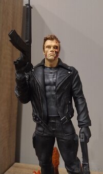 Terminátor:Arnold Schwarzenegger - 5
