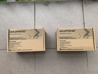 2x radiostanice Baofeng UV-5R s kompletním příslušenstvím - 5