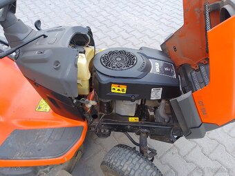 Prodám traktor Husqvarna - 5