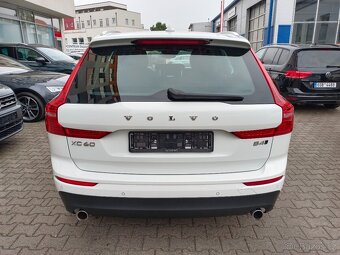 Volvo XC60 B4 AWD 2.0 145KW Momentum Virtu - záruka Autodraf - 5