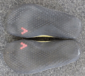 Vivobarefoot Stealth 44 - 5