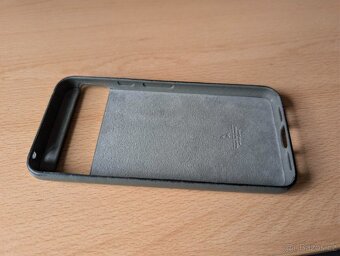 Bellroy pixel 8 - 5
