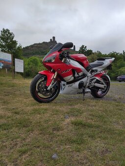 Yamaha YZF R1 1999 - 5