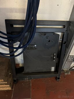 Sedacka mercedes V - 5