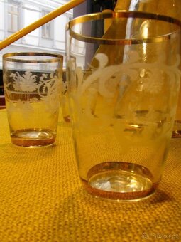 Starožitná zlacená Karafa + 6 skleniček, panáku - 5