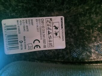 prodám dětskou jezdeckou přilbu - 5