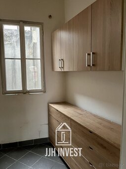 Kancelář 19,7 m² v centru Liberce – možnost přespání, dlouho - 5