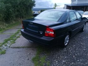 VOLVO S80 2,4 - 5