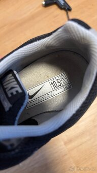 Tretry Nike 44,5 - 5