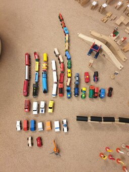 DŘEVĚNÁ VLÁČKODRÁHA BRIO - 5