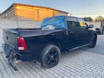 DODGE RAM 5.7  2014  horsi stav - 5