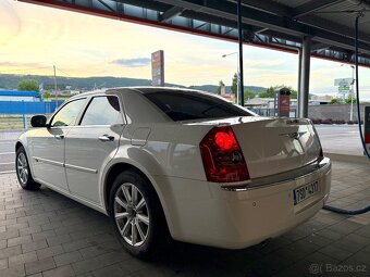 Chrysler 300C 3.0 CRD Startech EDITION TOP STAV - 5